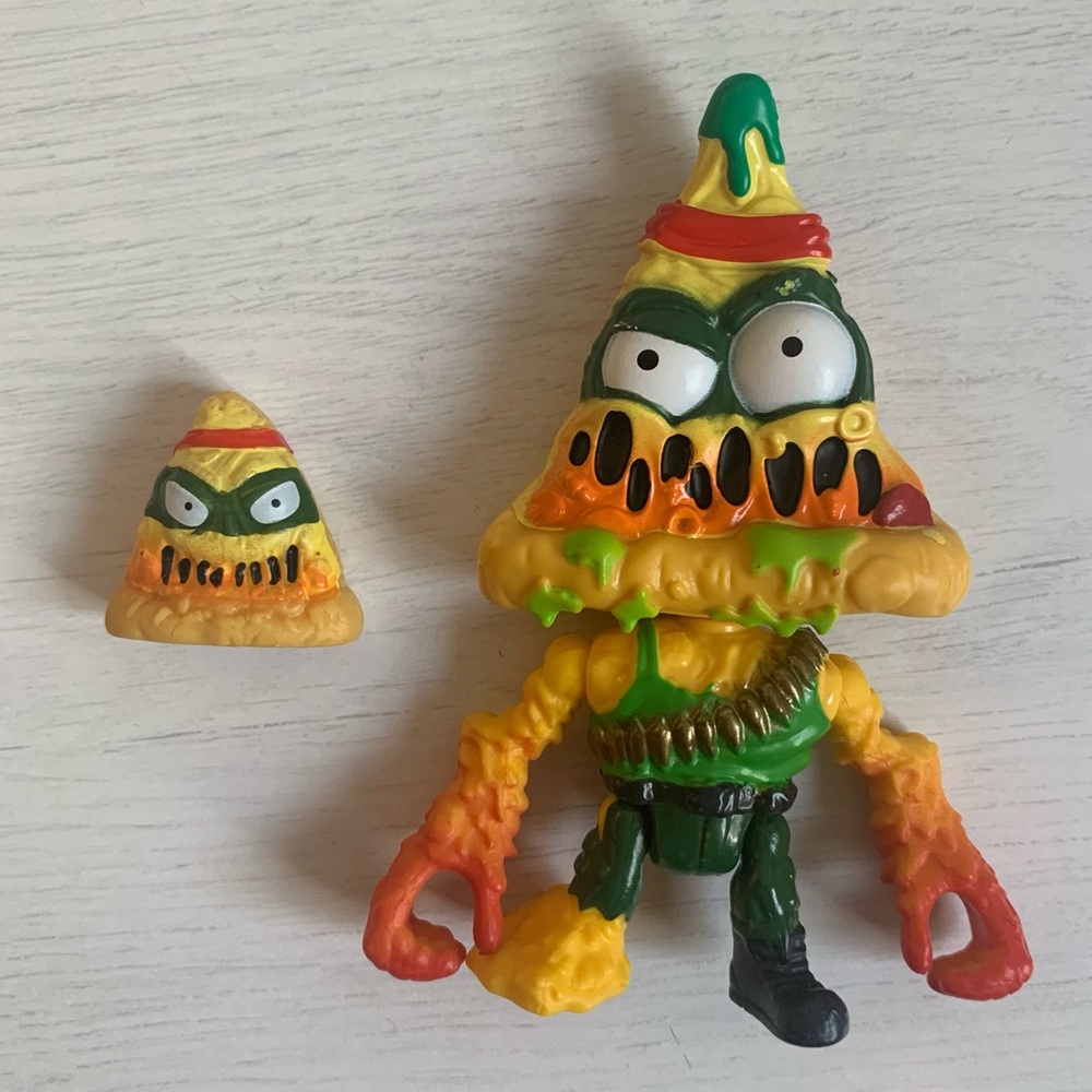 Grossery Gang Bug Strike Putrid Pizza 2 Figures